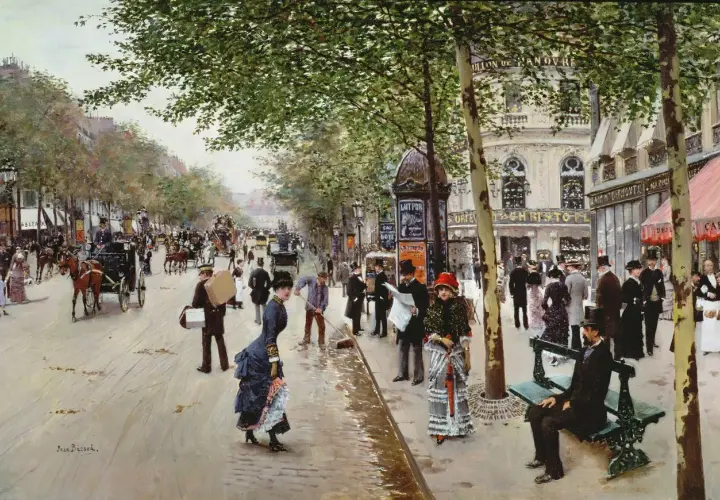 Scène animée de rue parisienne par Jean Béraud, avec des calèches, des passants élégants et des boutiques.