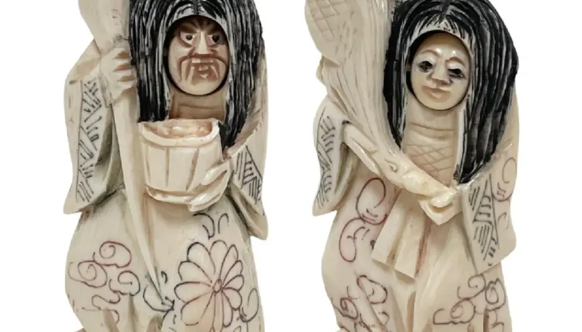 Deux netsuke en ivoire, l'un tenant un seau, l'autre une botte de riz. Estimation de ces pièces d'art.