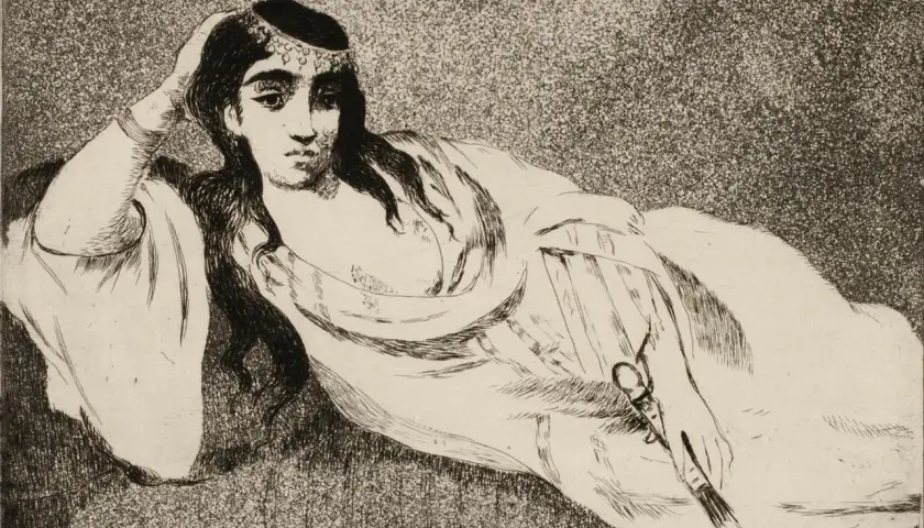 Une femme allongée, parée d'un diadème, tient un éventail. Une œuvre qui porte la signature Manet.