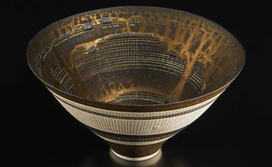 Marque Lucie Rie - Comment authentifier ses céramiques sans erreur ?