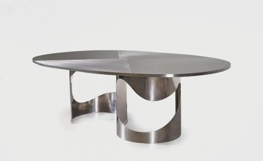 Mobilier Maria Pergay - Pourquoi l'inox est-il devenu iconique ?