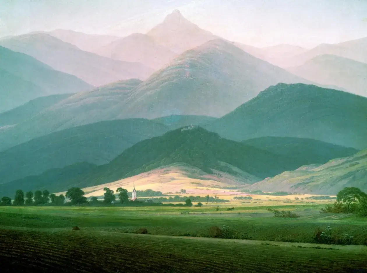 Paysage brumeux avec des montagnes en couches, une &eacute;glise et un champ. &OElig;uvres d'art de Caspar David Friedrich.